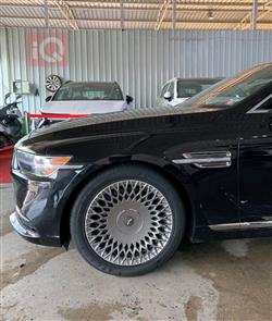 جنسس G90